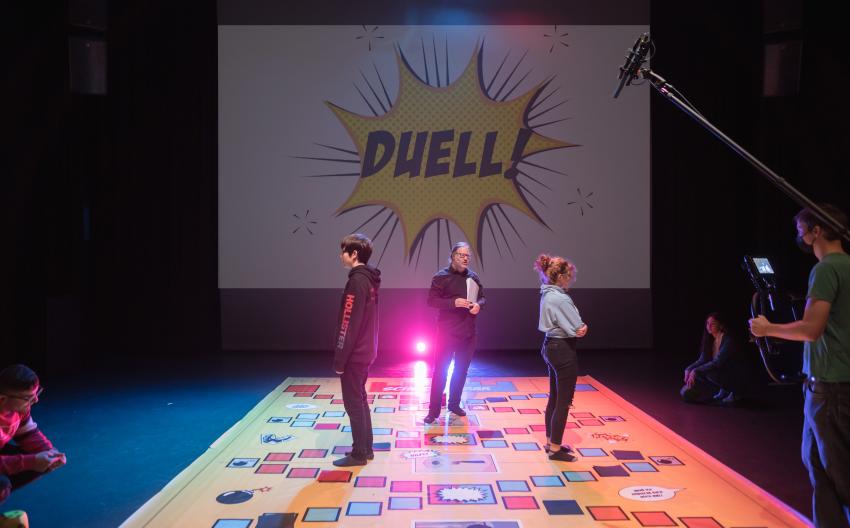 Schnittstellen_Black_Day_gold_extra