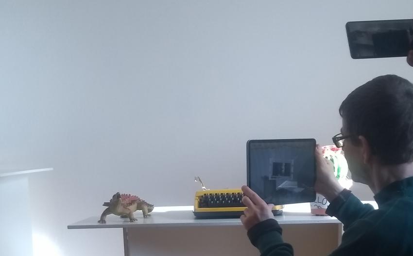 gold extra Storycase