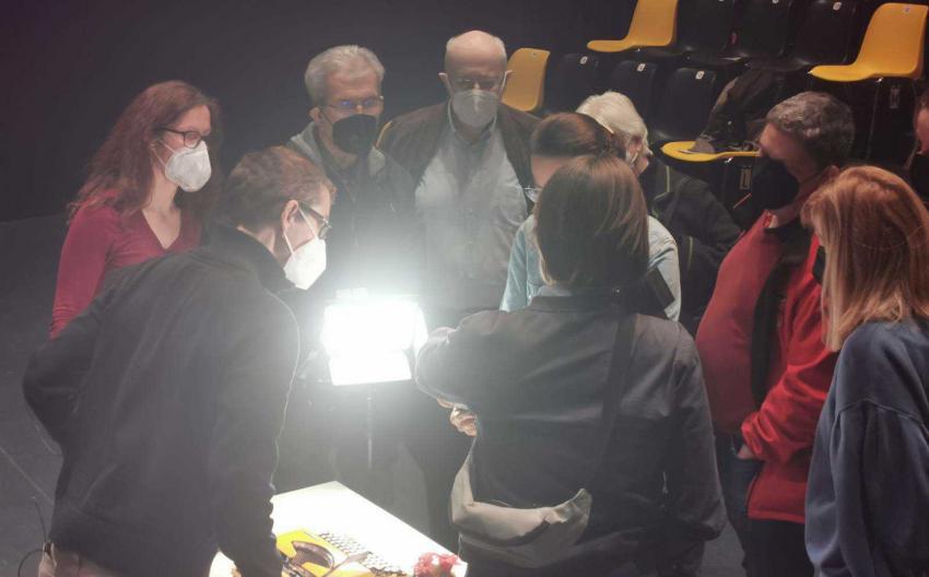 gold extra Storycase presentation ARGEkultur Salzburg 2022-03